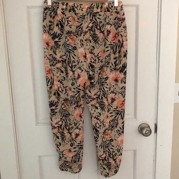 About A Girl, Kohl’s brand joggers - Picture 4 of 5